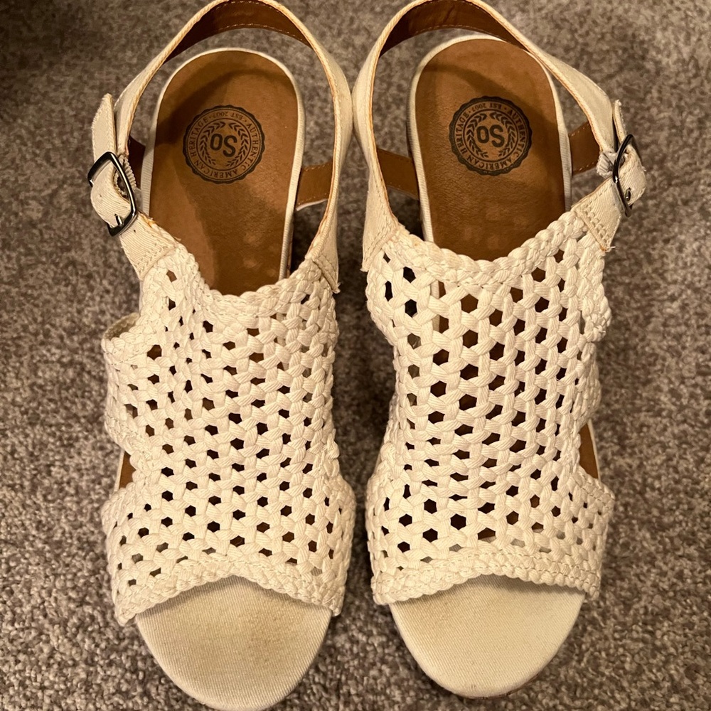 SO White Wedges